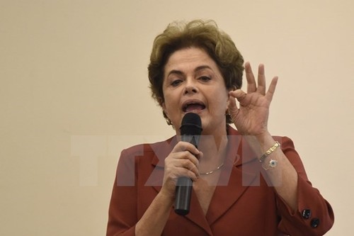 Президент Бразилии Дилма Руссеф подтвердила, что защитит справедливость и демократию - ảnh 1